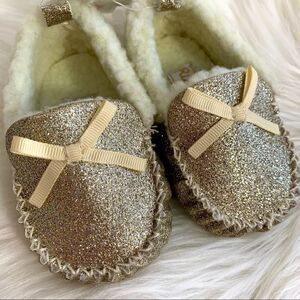 🆑3/$15 Rising Star | Gold Glitter Moccasins
